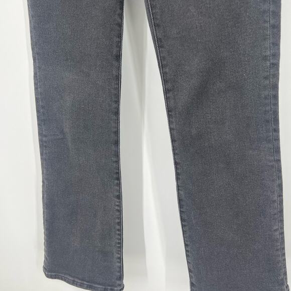 Madewell Mid-Rise Kick Out Jeans in Starkey Wash - Picture 5 of 10